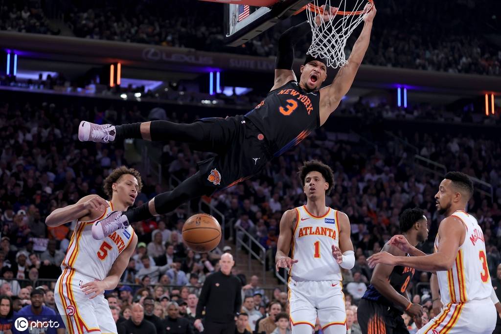 麦科勒姆32+6布伦森29+7 老鹰逆转尼克斯扳平总分1-1